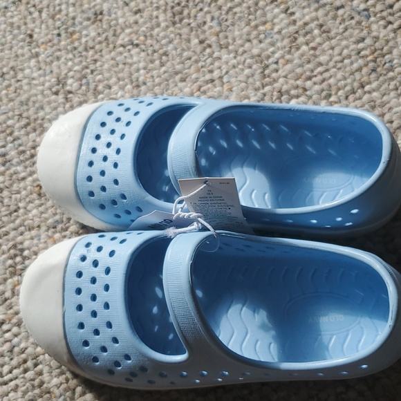 Girls shoes - Picture 3 of 4